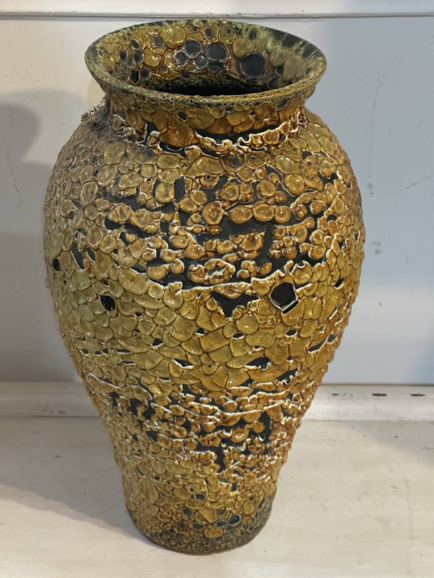 Large textured ceramic vase – 1960s/70s – H 40 cm