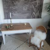 Firm style coffee table