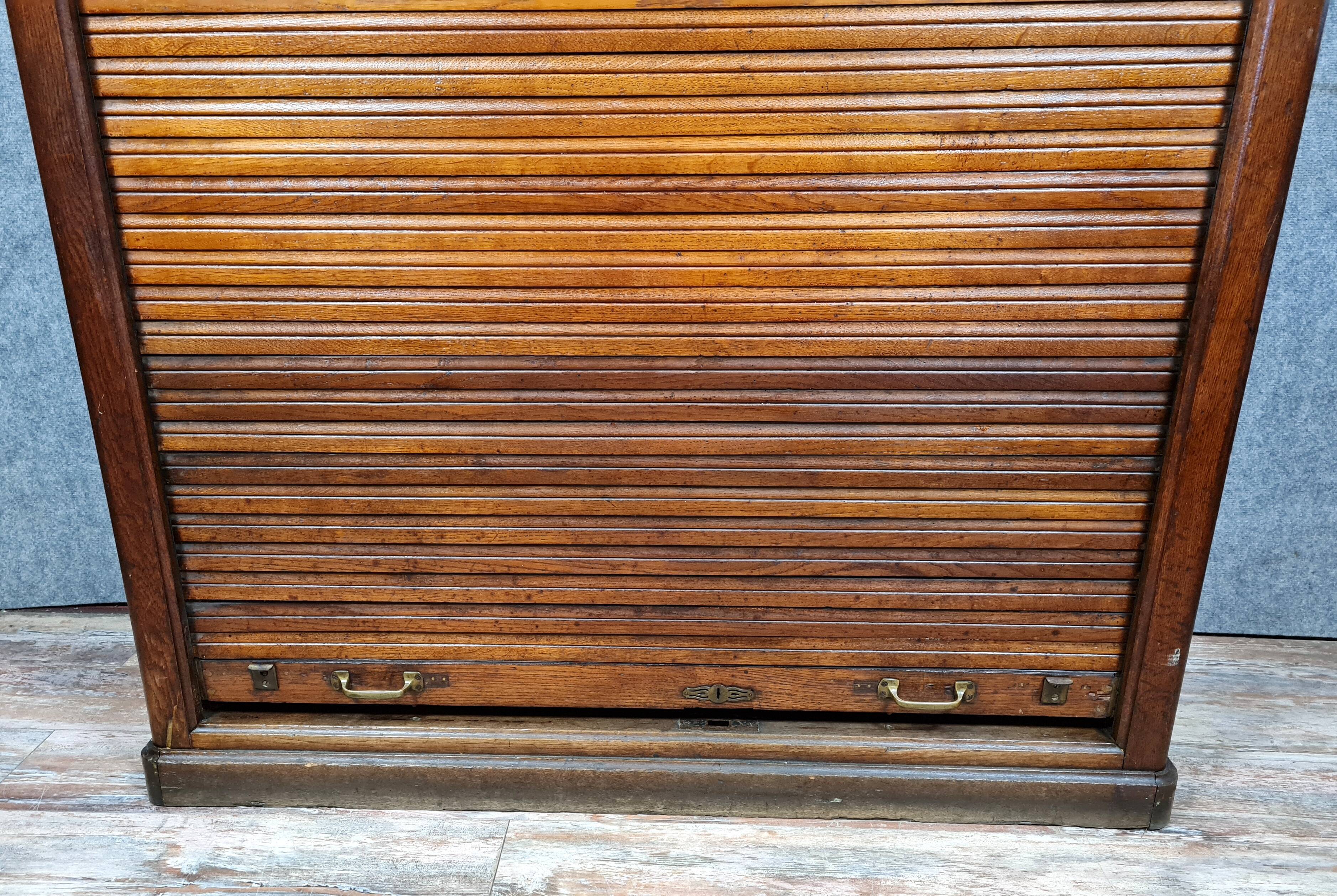 Oak curtain binder circa 1900