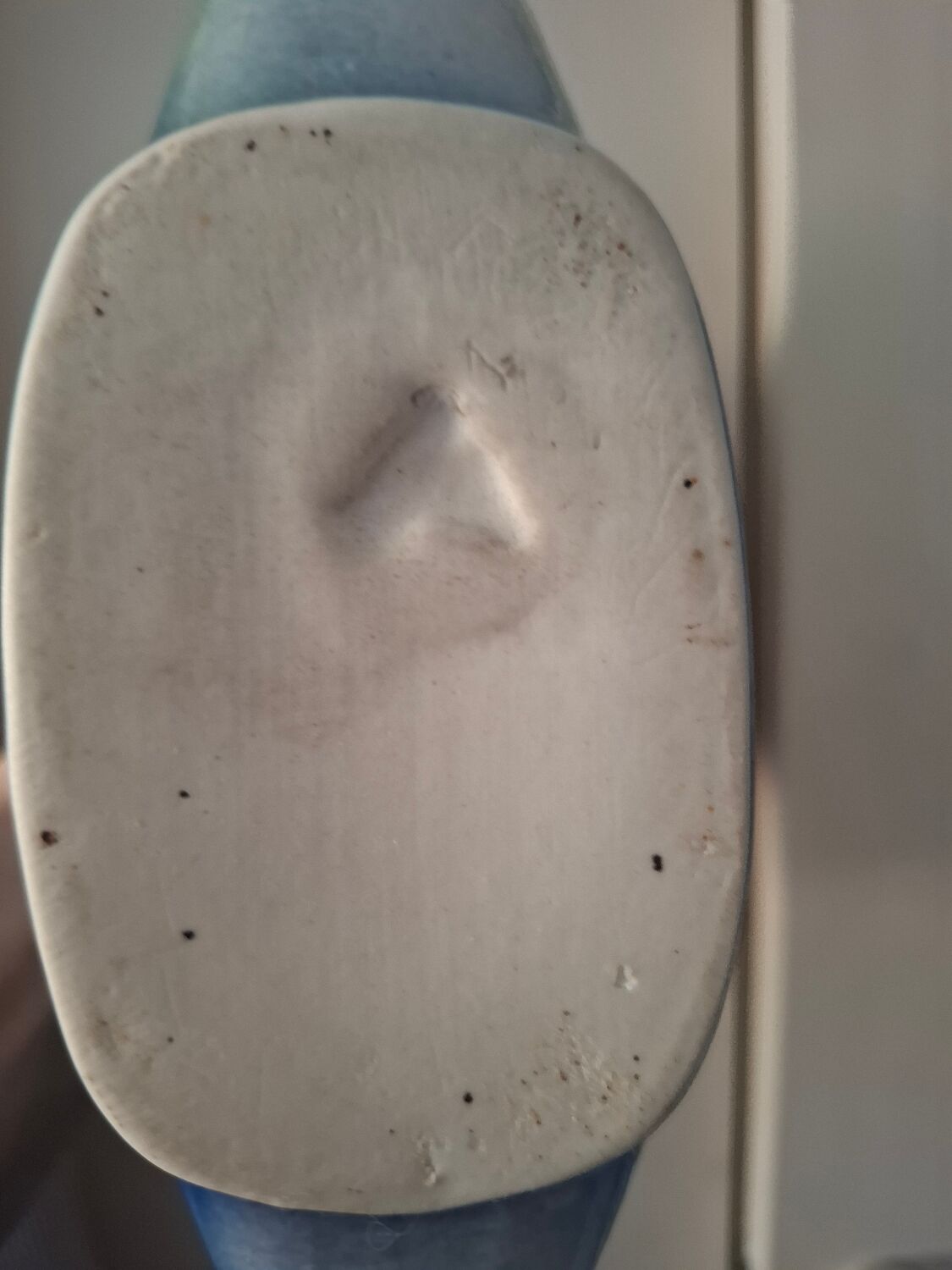 Ceramic vase with glazes