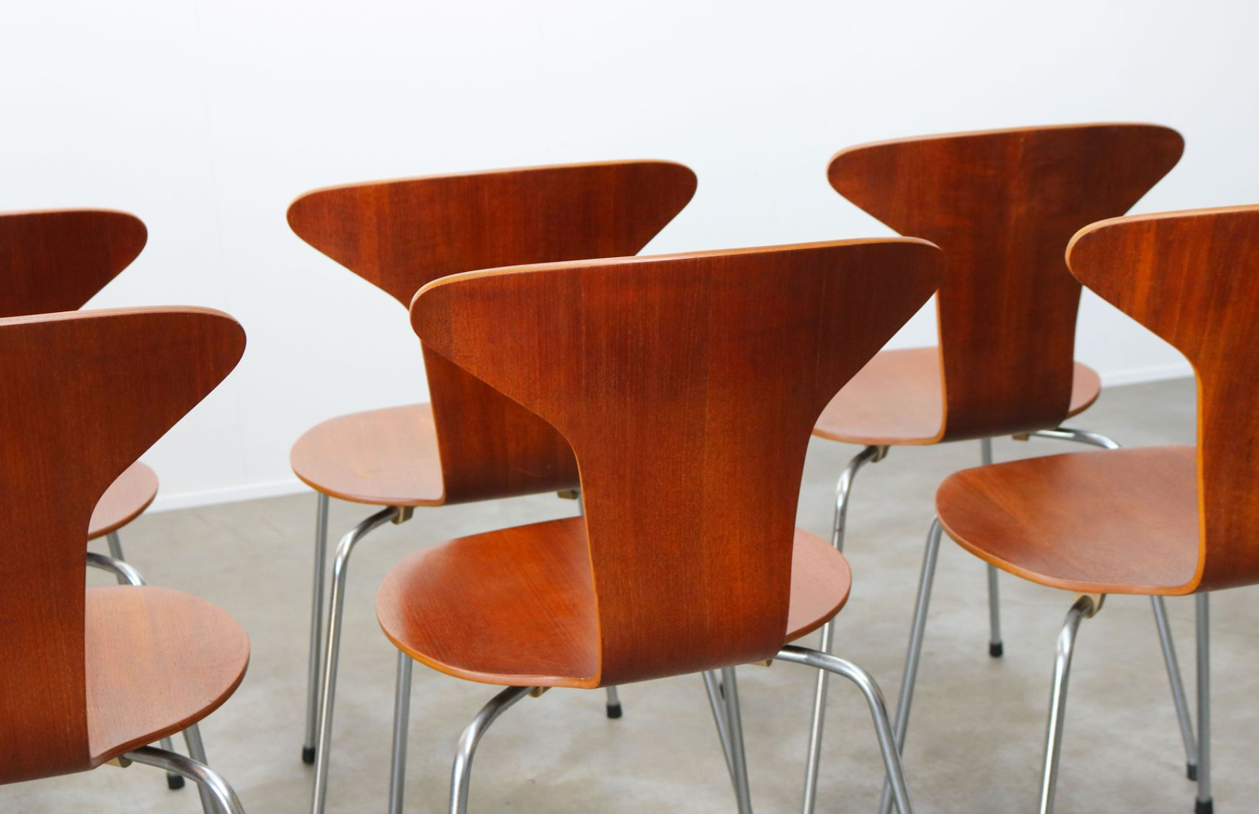 Model 3105 Mosquito chairs by Arne Jacobsen for Fritz Hansen 1967