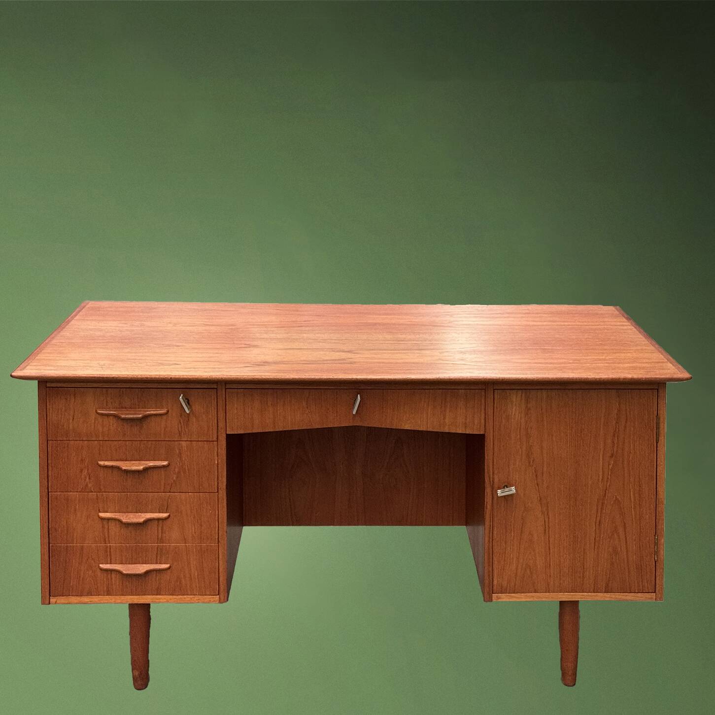 Bureau scandinave vintage en teck