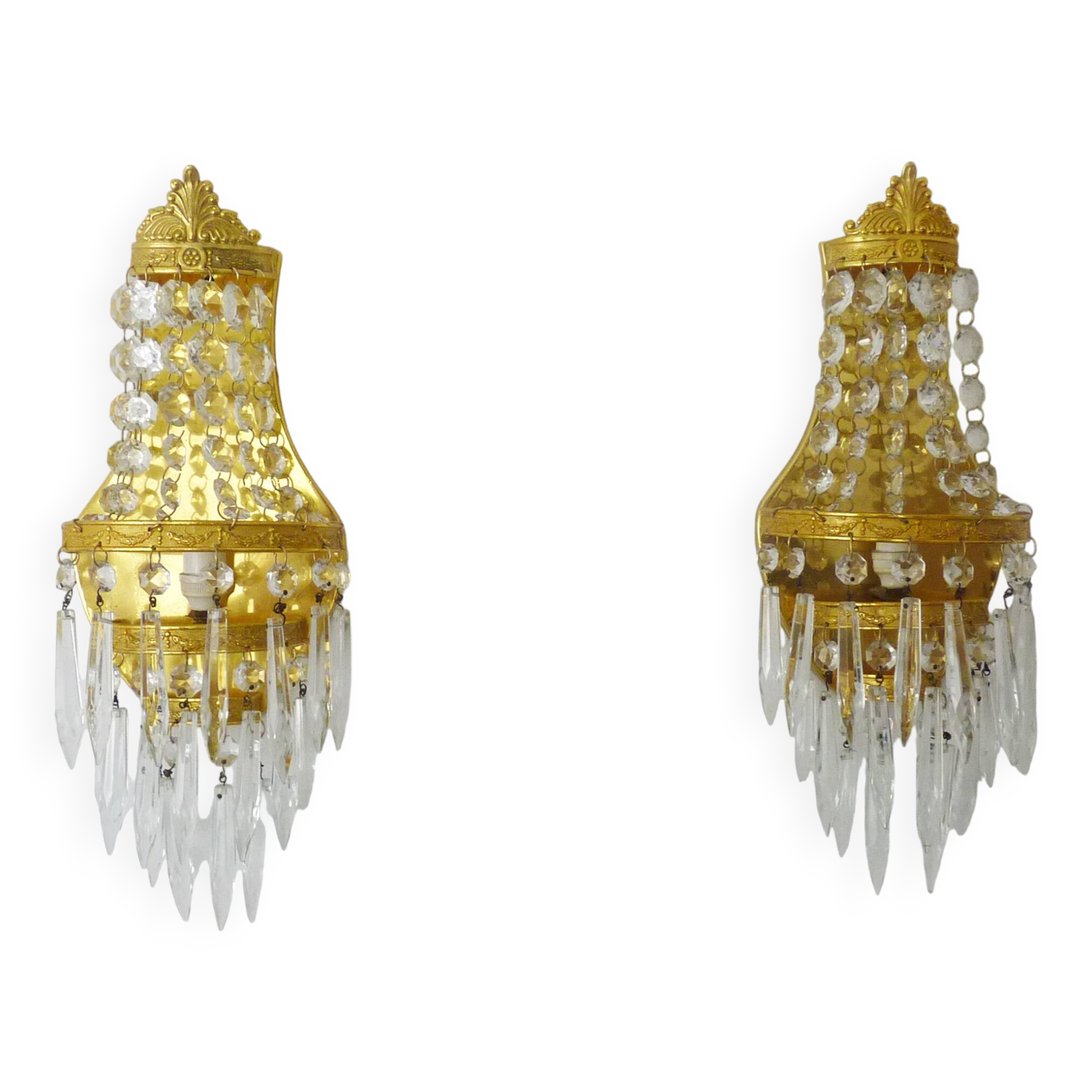 Pair of vintage 3-tiered hot air balloon wall sconces with glass tassels. 1960s