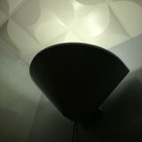 Half moon appliques in lase metal