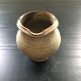 Brown sandstone pitcher