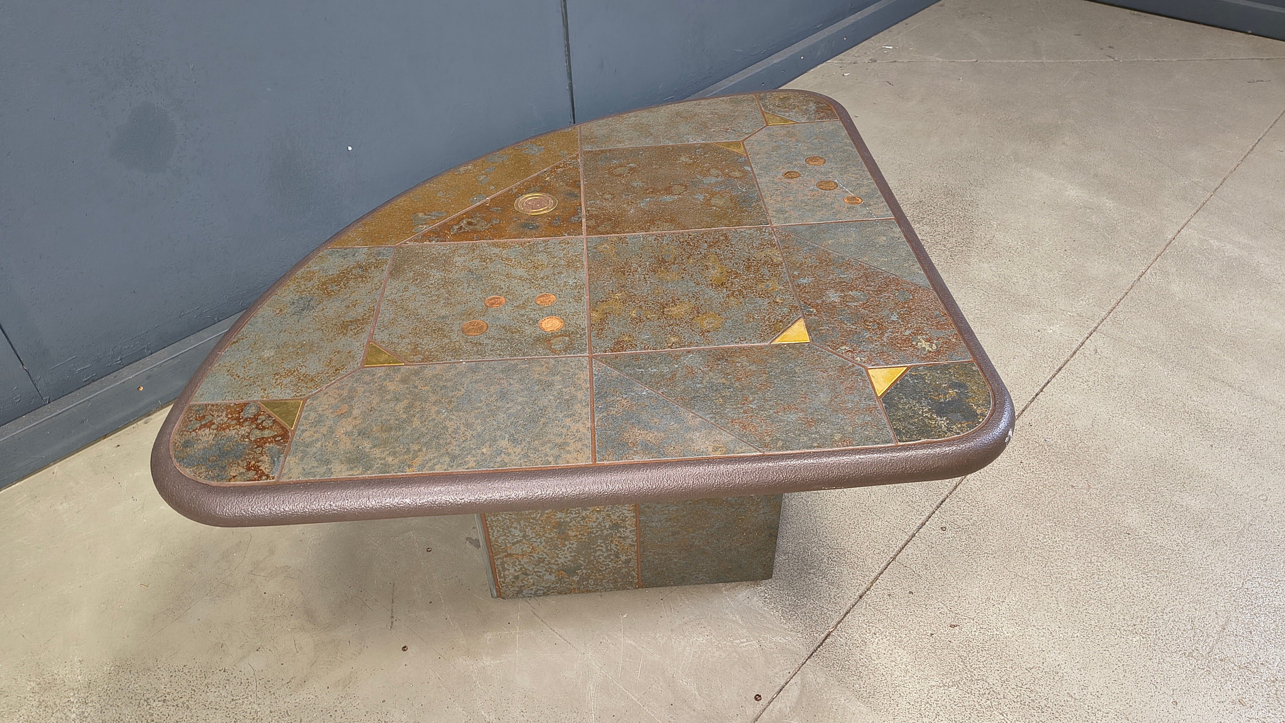 Vintage triangular Kingma style coffee table, 1970s