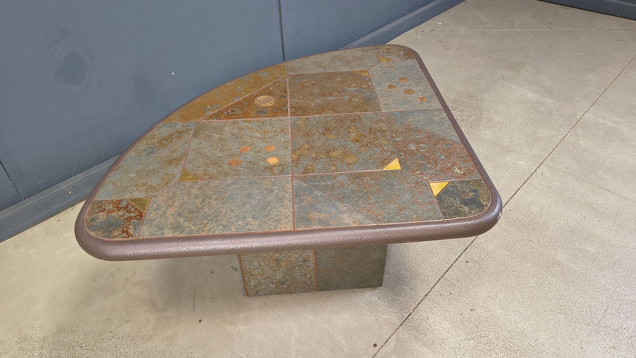 Vintage triangular Kingma style coffee table, 1970s
