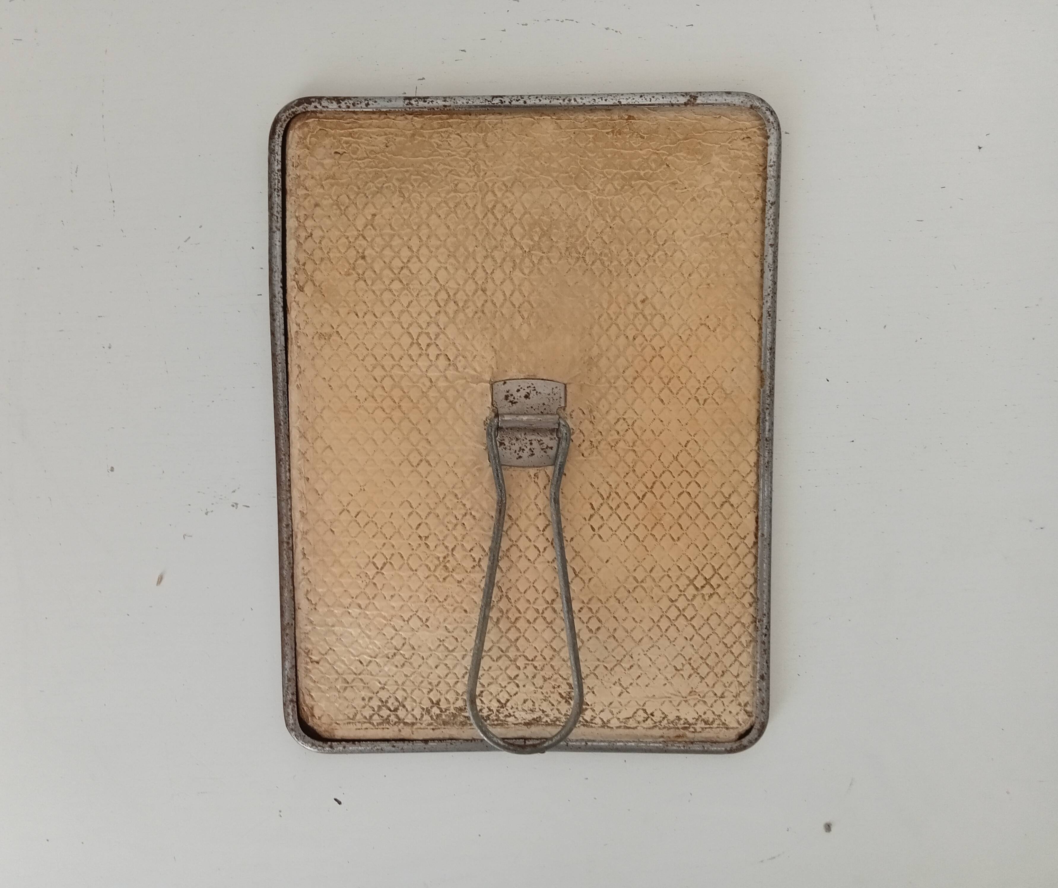 Antique barber's mirror 24*18 cm