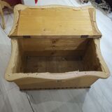 Wooden and jute trunk