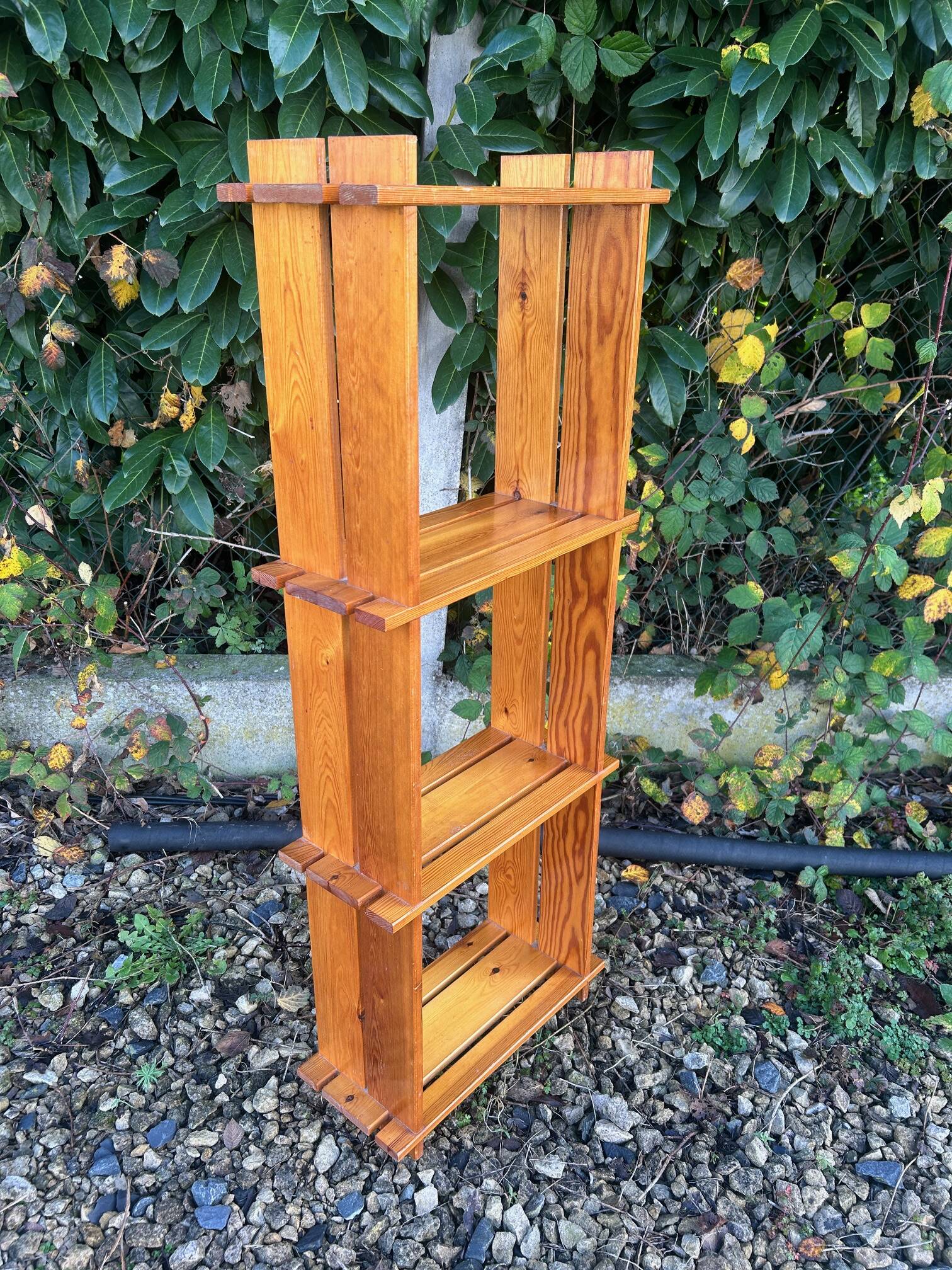 Brutalist pine shelf