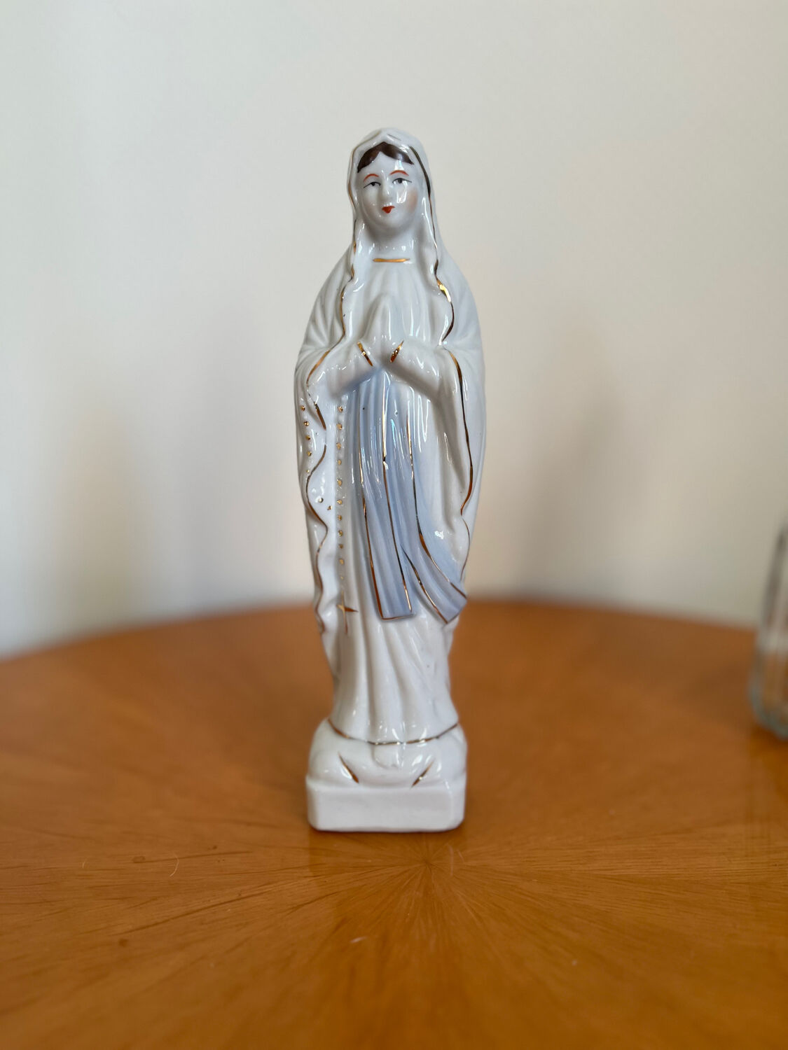 Virgin status of Loures Marie late 19th century