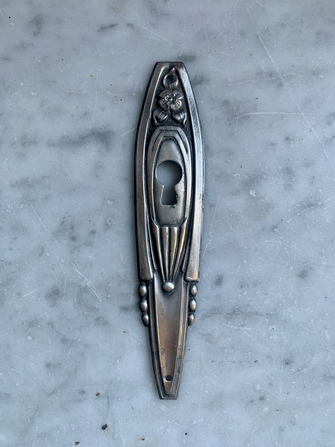 Art deco lock entrance