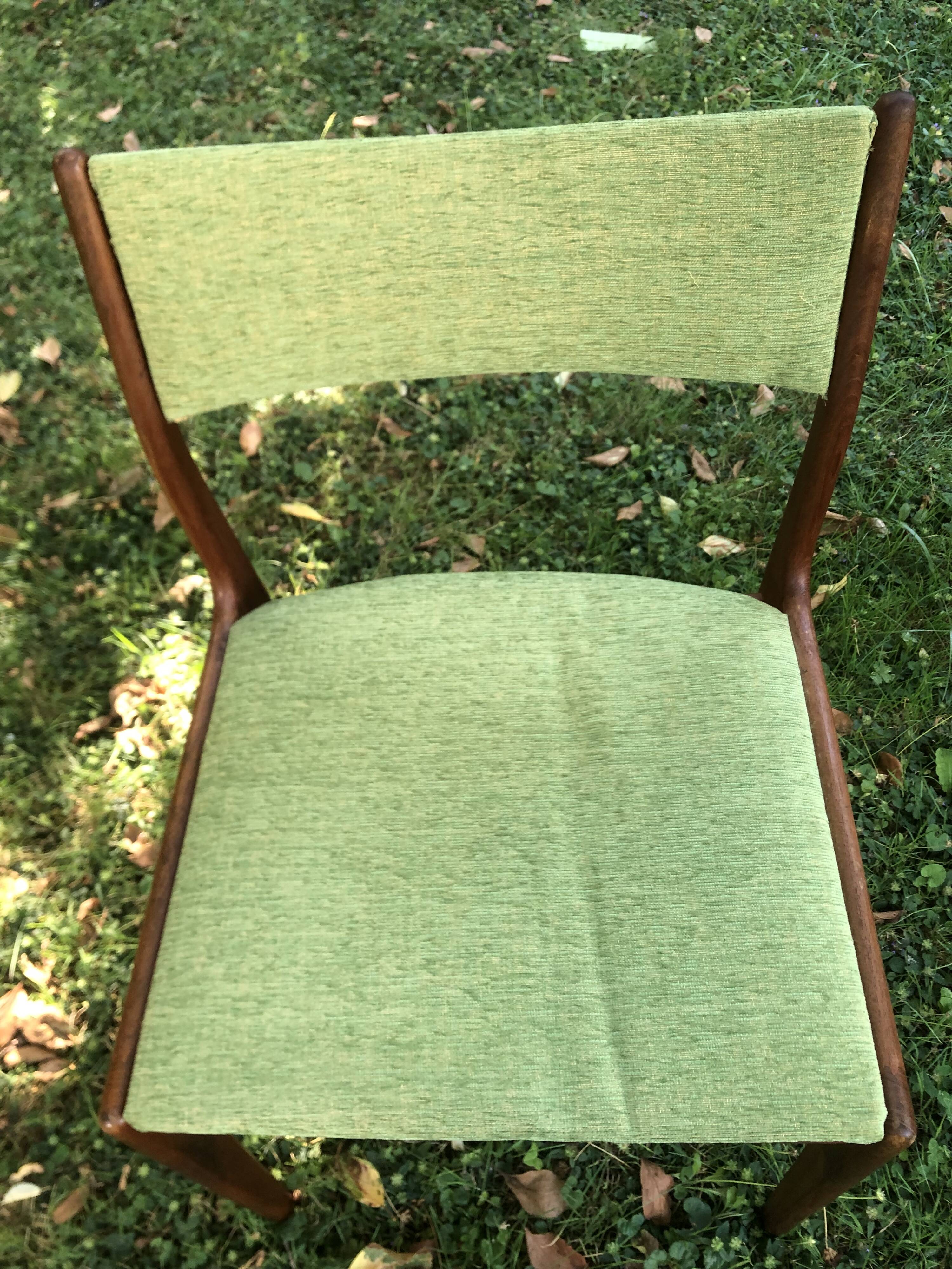 Danish Scandinavian teak chairs Uldum Möbelfabrik 60s