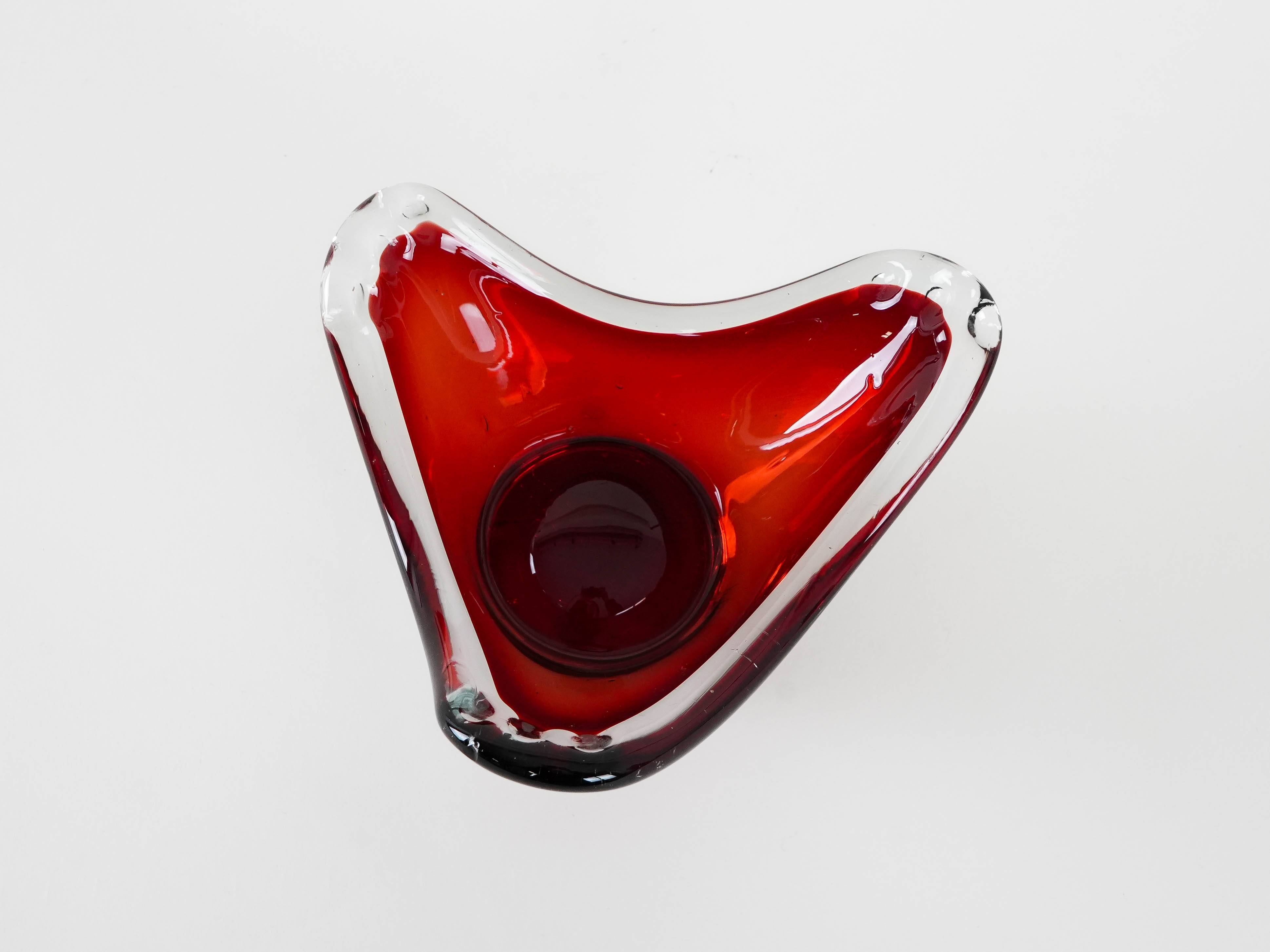 Ruby platter, Murano glass, Italian design, 1960s, made in Italy
