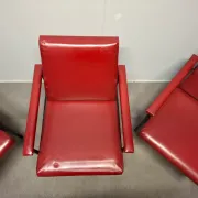 Ensemble de 3 fauteuils rouges de style mid-century moderne, Tchécoslovaquie, années 1970.