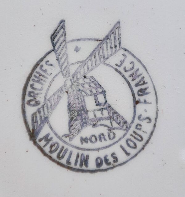 Lot de 8 assiettes + 1 plat ovale vintage Moulin des Loups Champêtre rouge