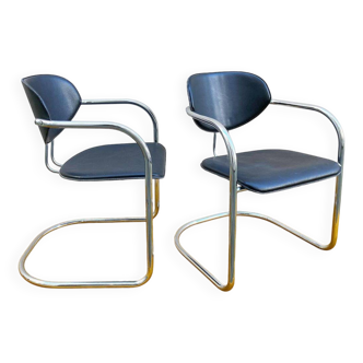 Paire de chaises Effezeta, structure tubulaire, chrome et skai noir