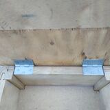 Shoeshine stool