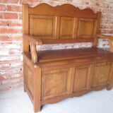 Chest bench in solid chene