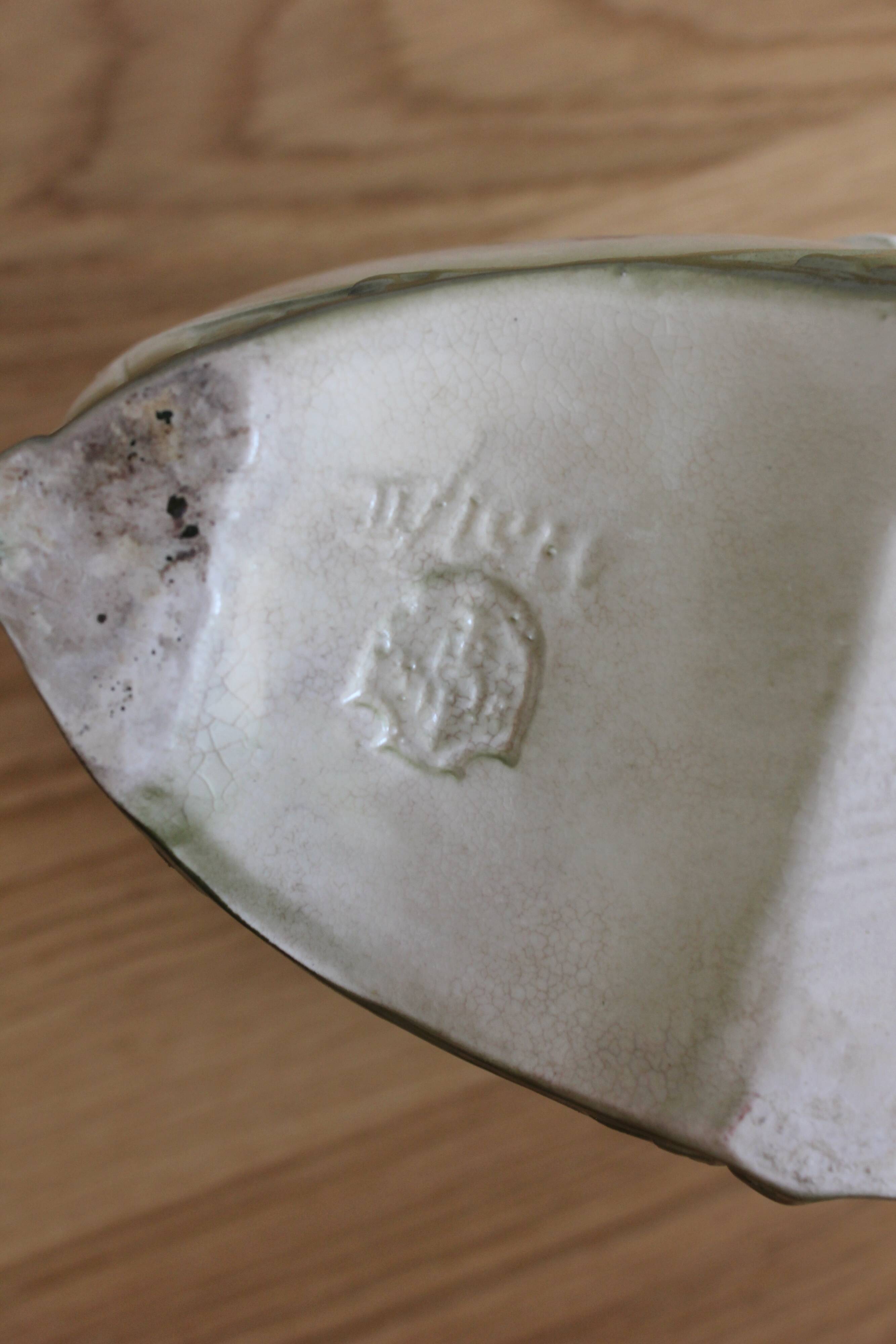 Small jardinière vase in art nouveau majolica.