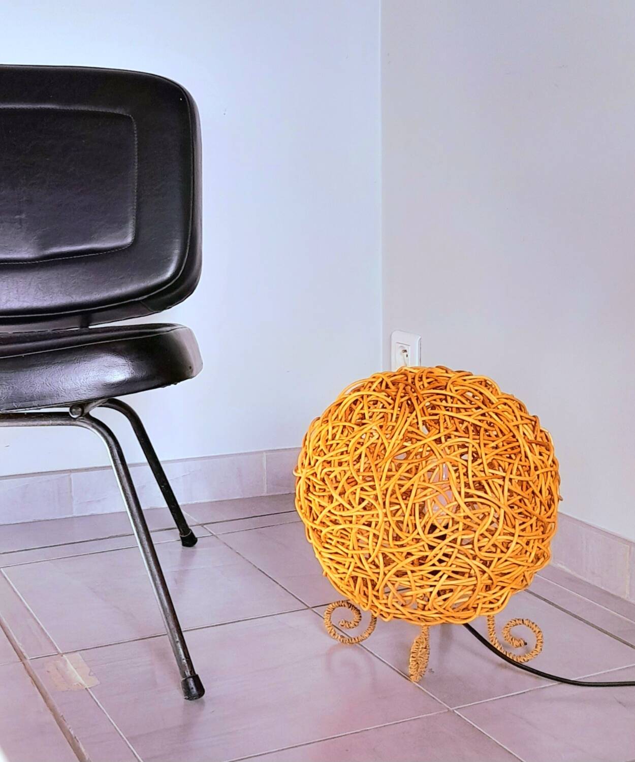Rattan ball lamp