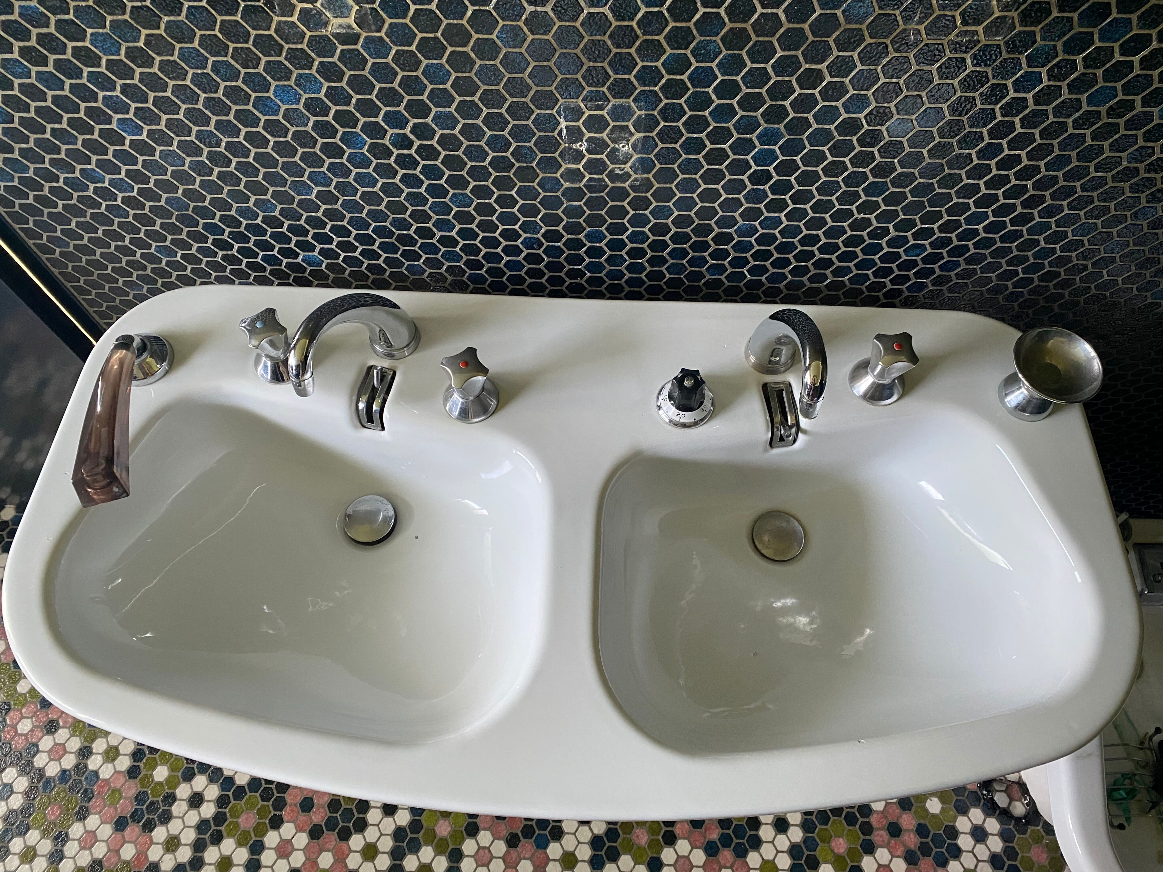 Double basin year 60