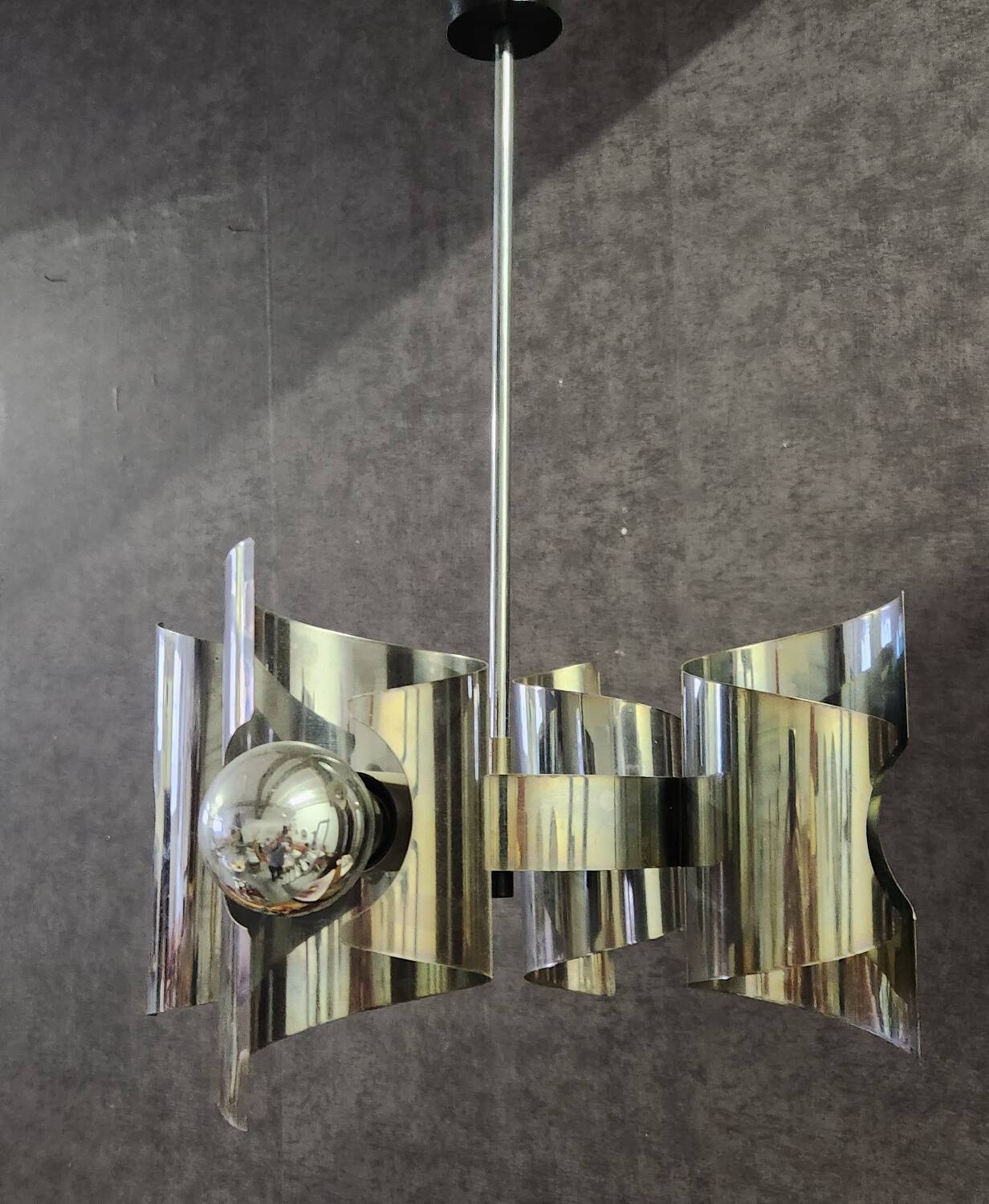 Vintage ceiling light with 4 lights, space age design.