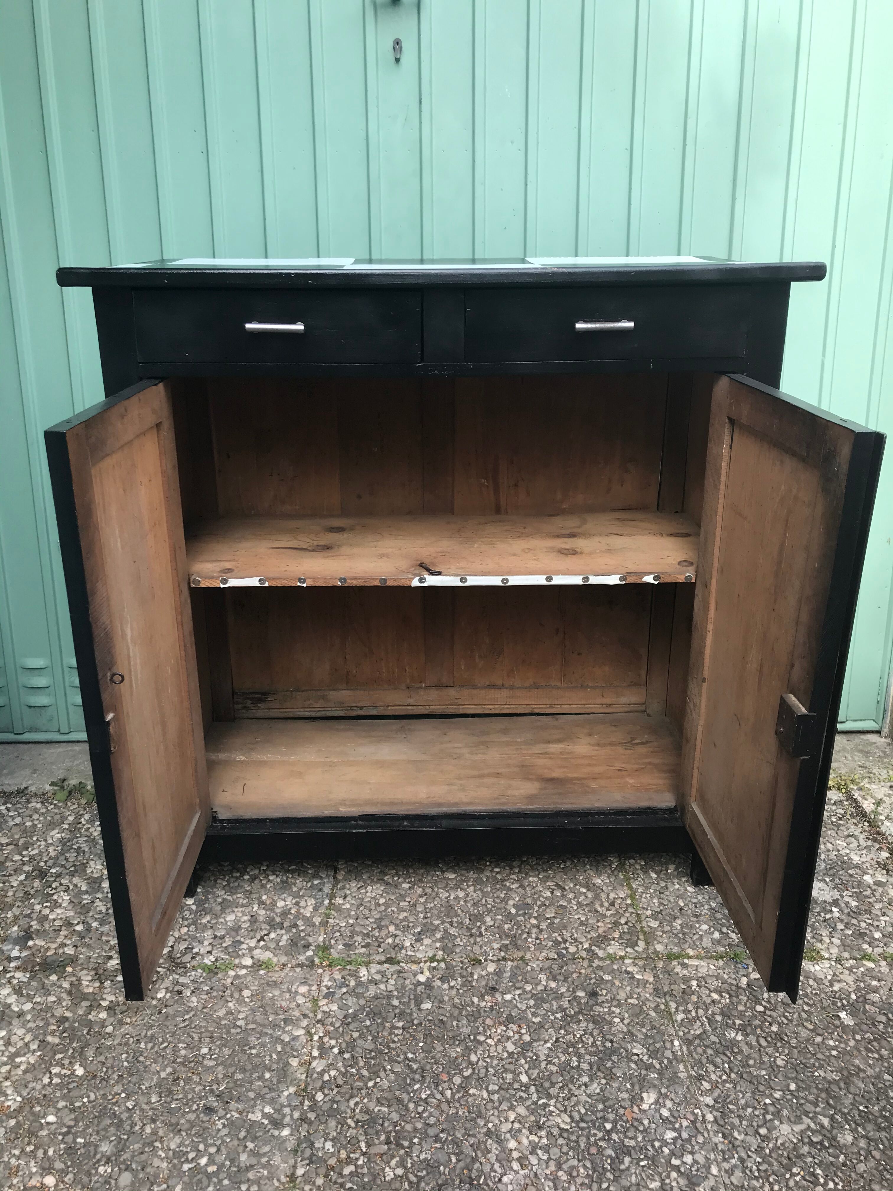 Former Parisian Wood Black Buffet - Plateau Damier Noir - White Vintage