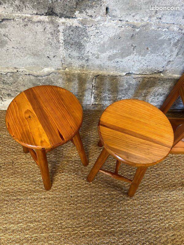 2 tabourets en pin vintage années 80
