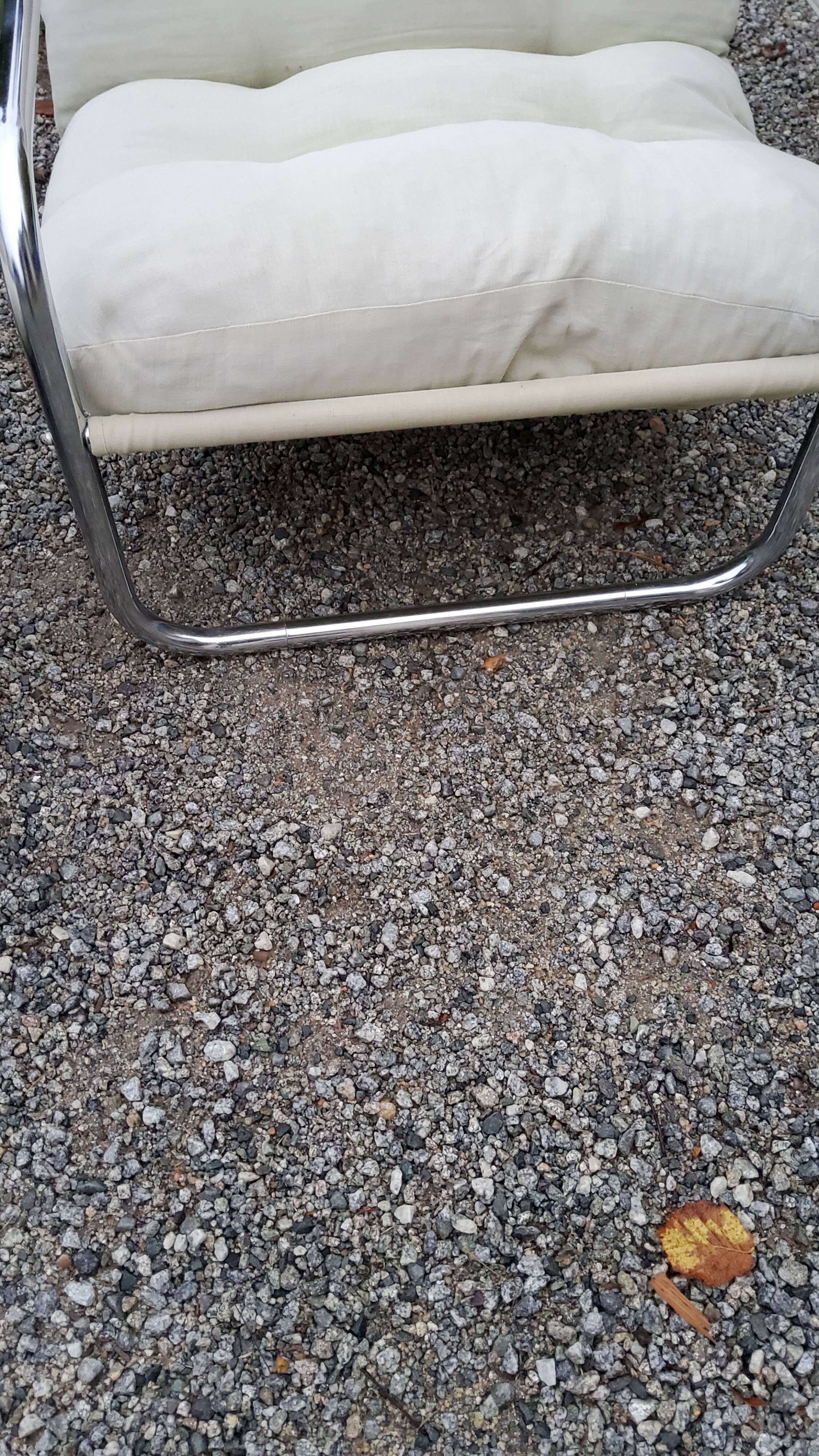 Pair of armchairs from the 70s chrome tubes and cotton canvas