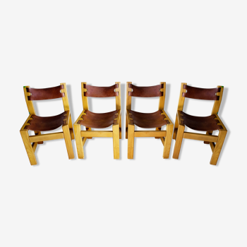 Série de chaises orme et cuir fauve brutaliste année 70