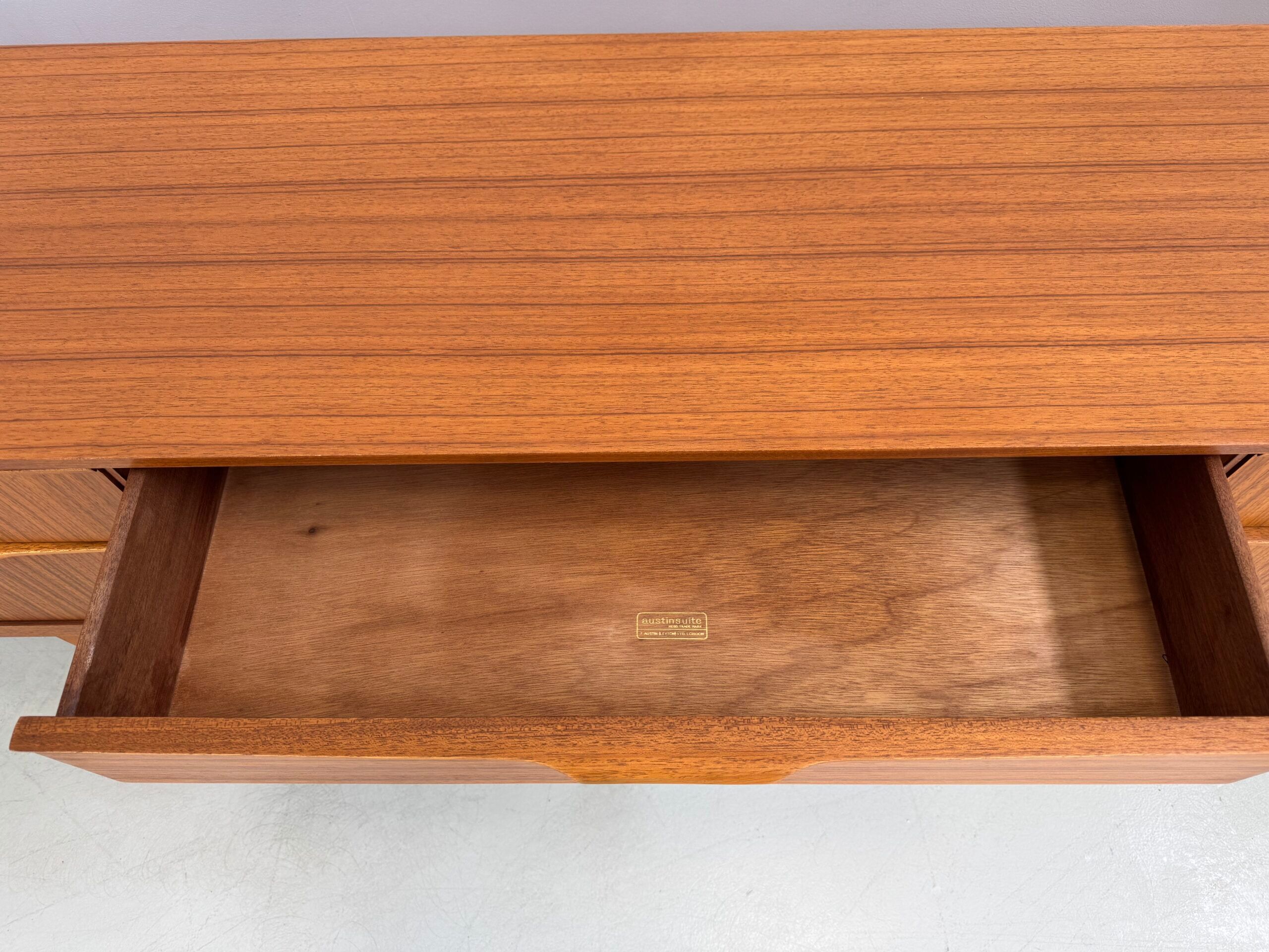 Vintage Austinsuite sideboard.