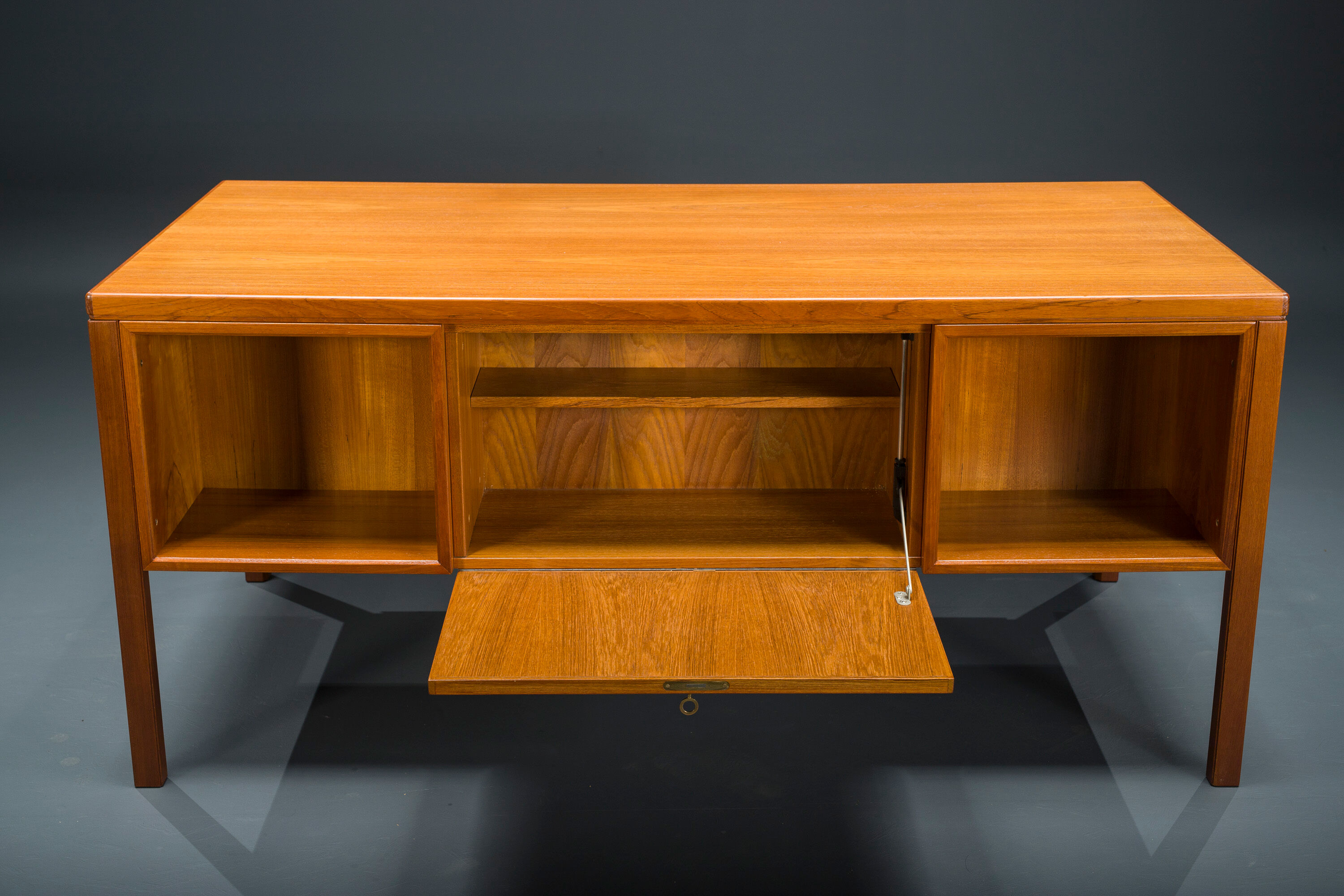Desk by Omann Jun for Gunni Omann 1960s