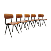Ensemble de 5 chaises industrielles par Friso Kramer