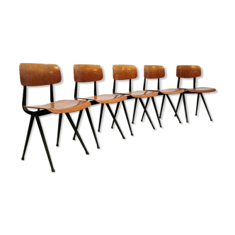 Set of 5 industrial Dutch design school chairs by Friso Kramer