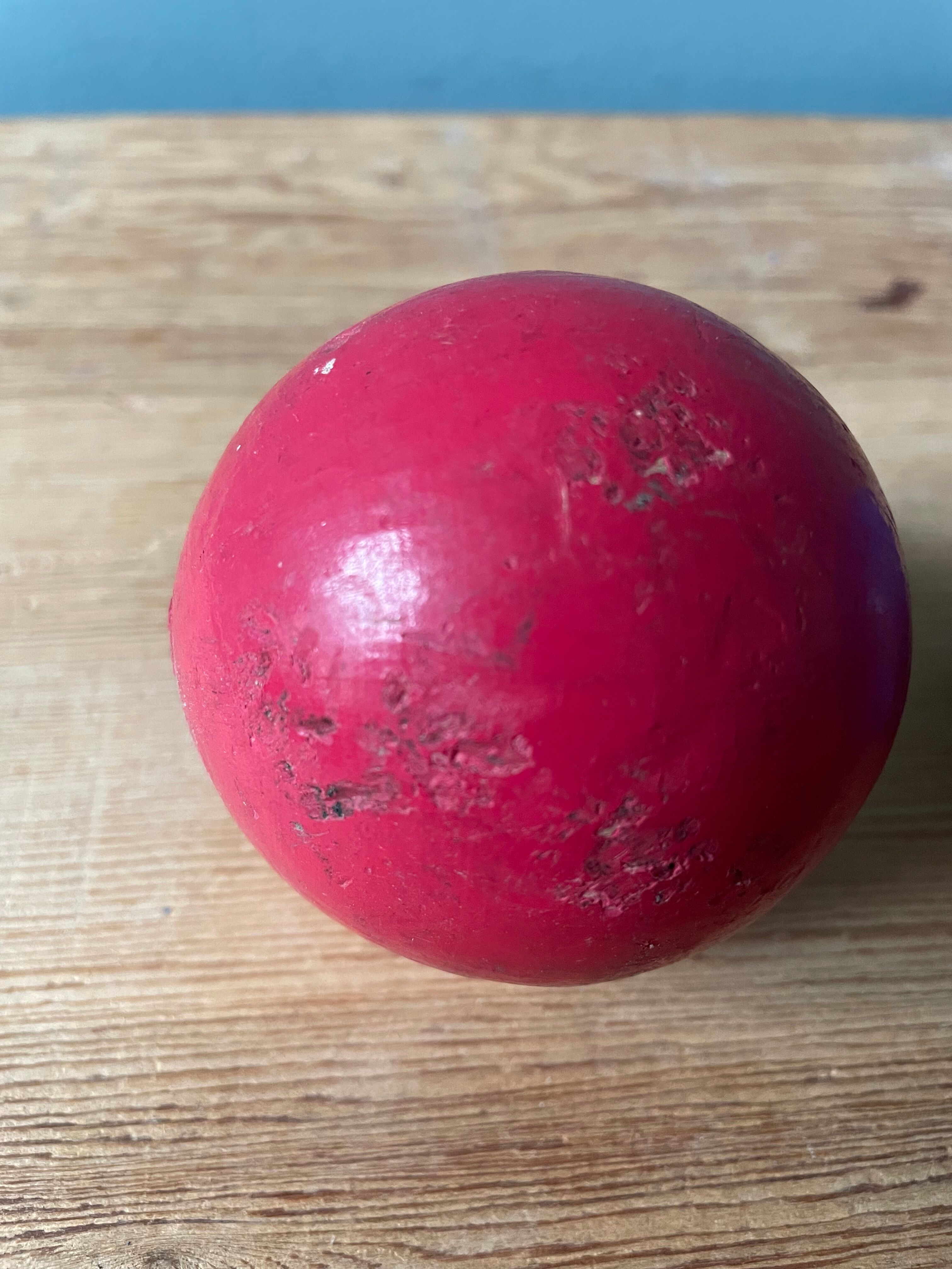 Ancien jeu de quilles en bois