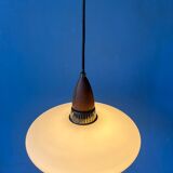 Suspension en verre de lait