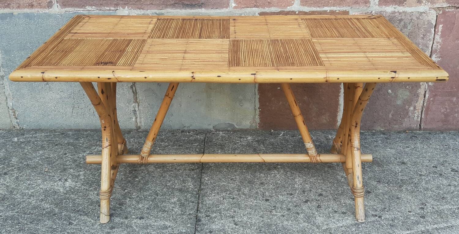 Table and 6 chairs made of bamboo and rattan