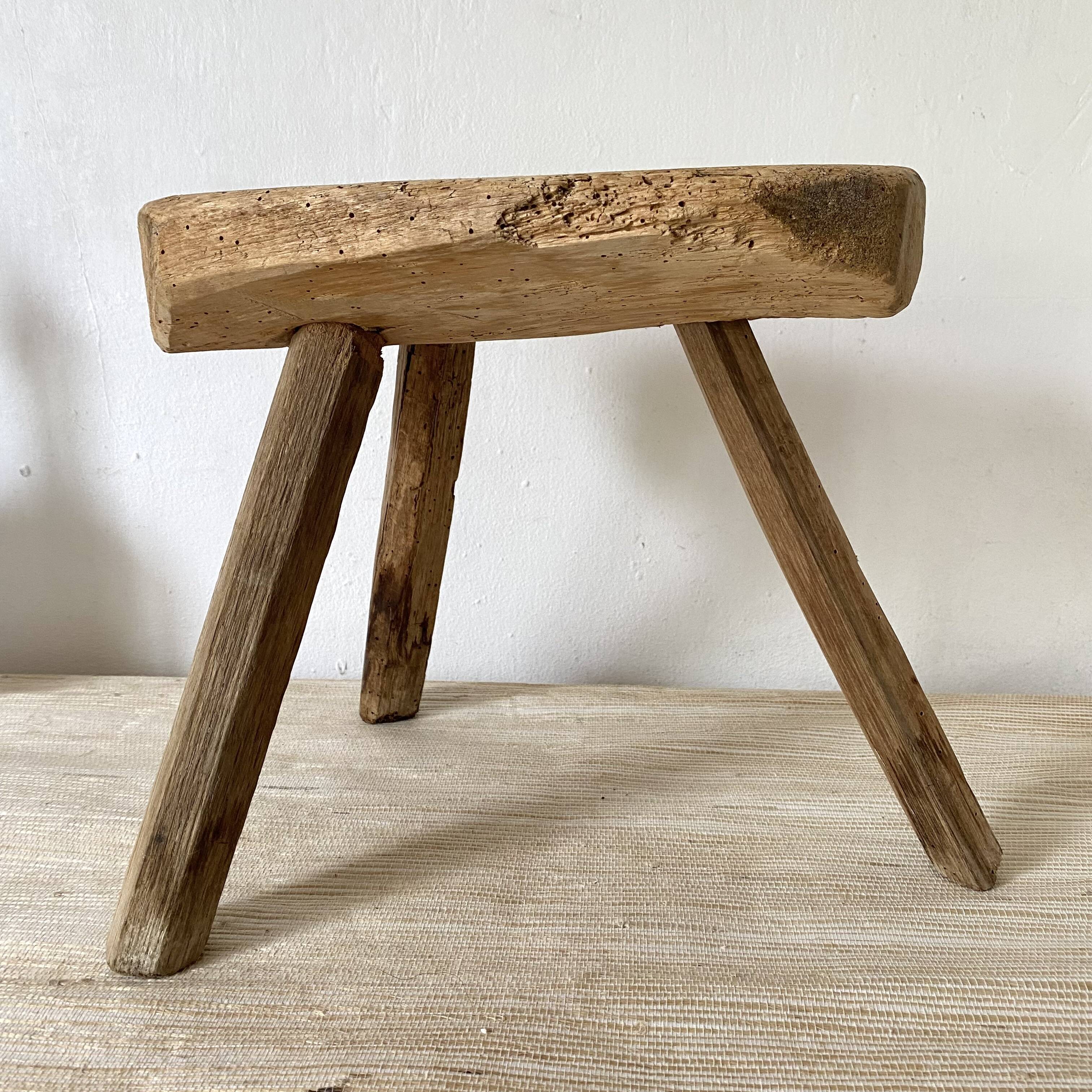 Brutalist tripod farm stool