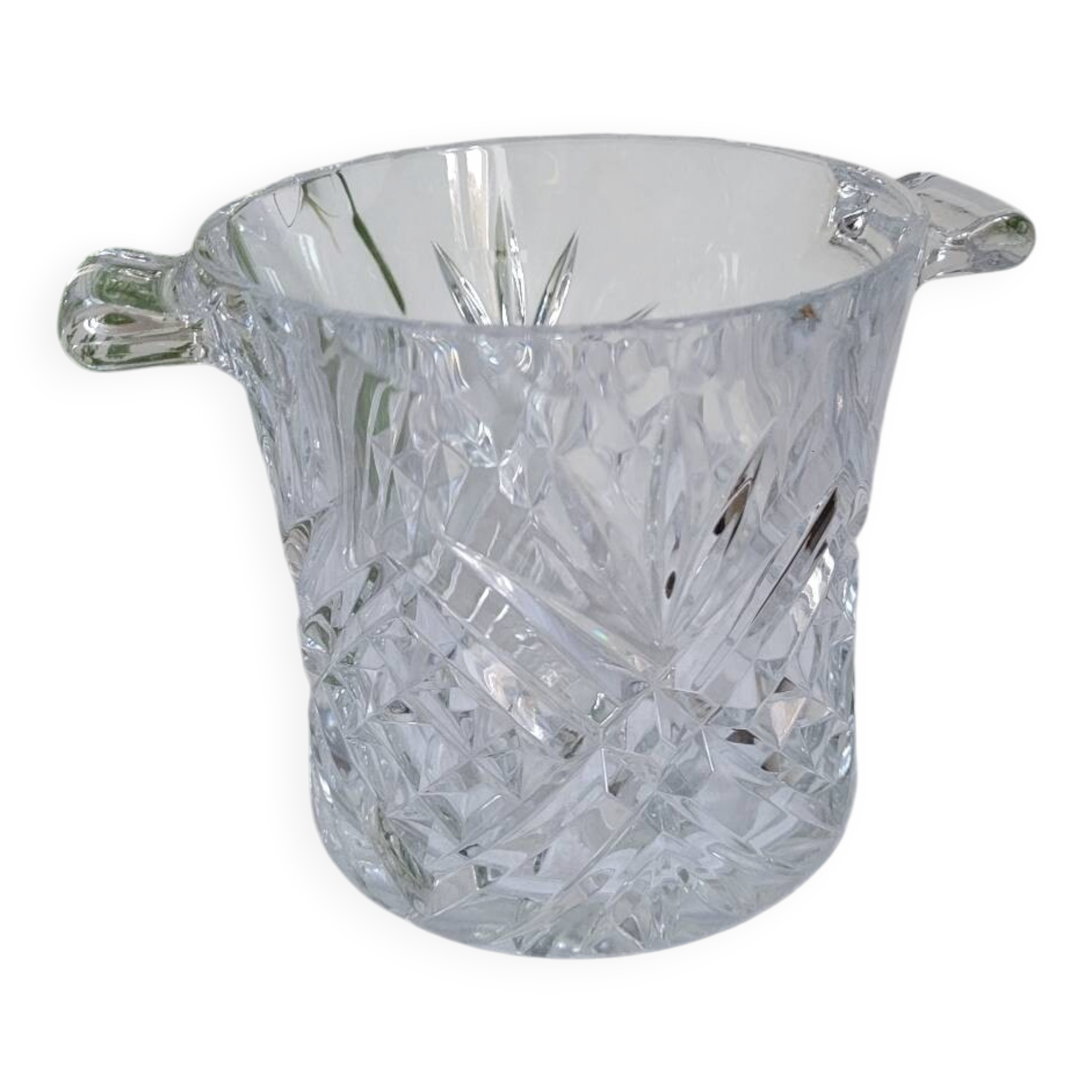 Champagne bucket or crystal ice bucket