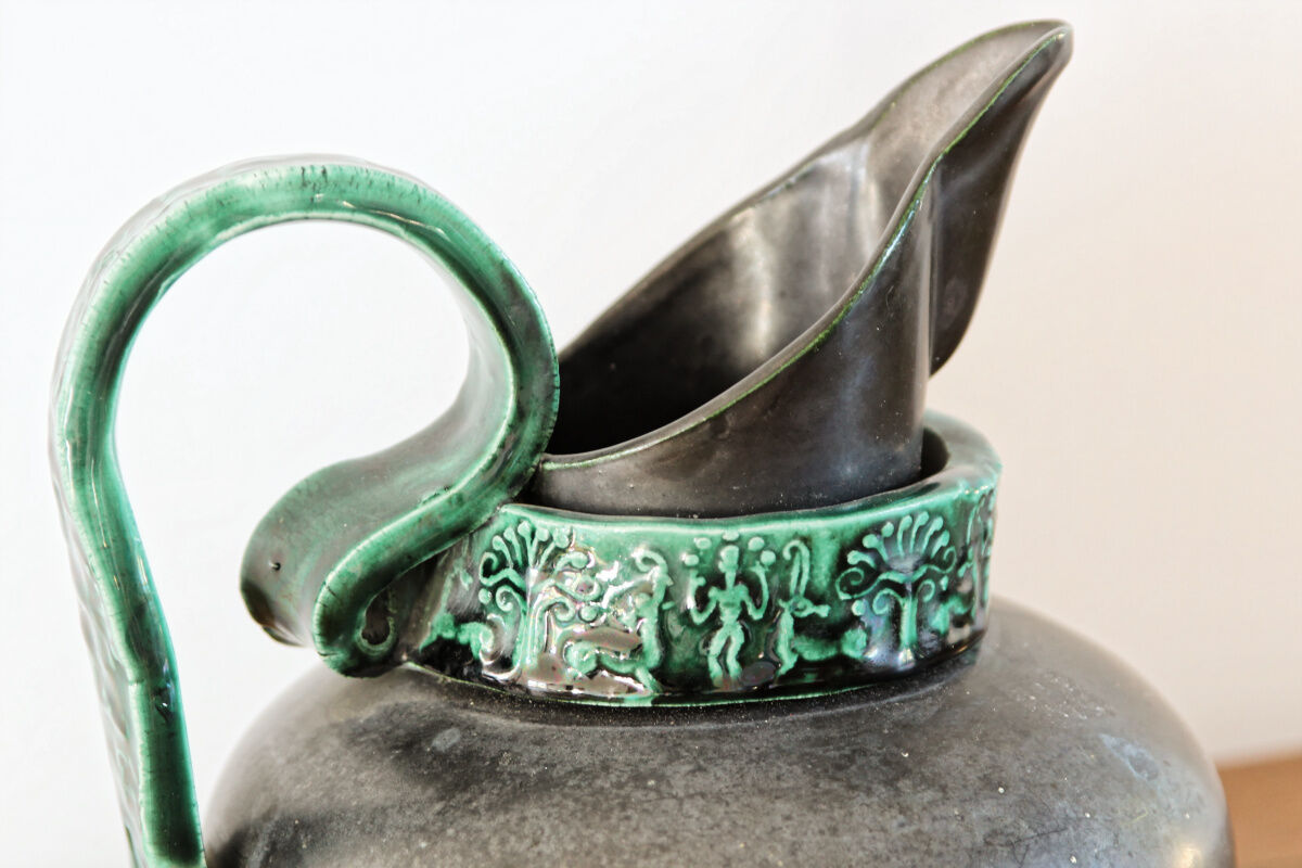 Pitcher in earthenware, metallic black