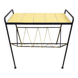 Vintage magazine rack with tray – 60s/70s style