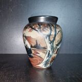Sandstone vase of Ciboure