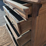 Chest of drawers