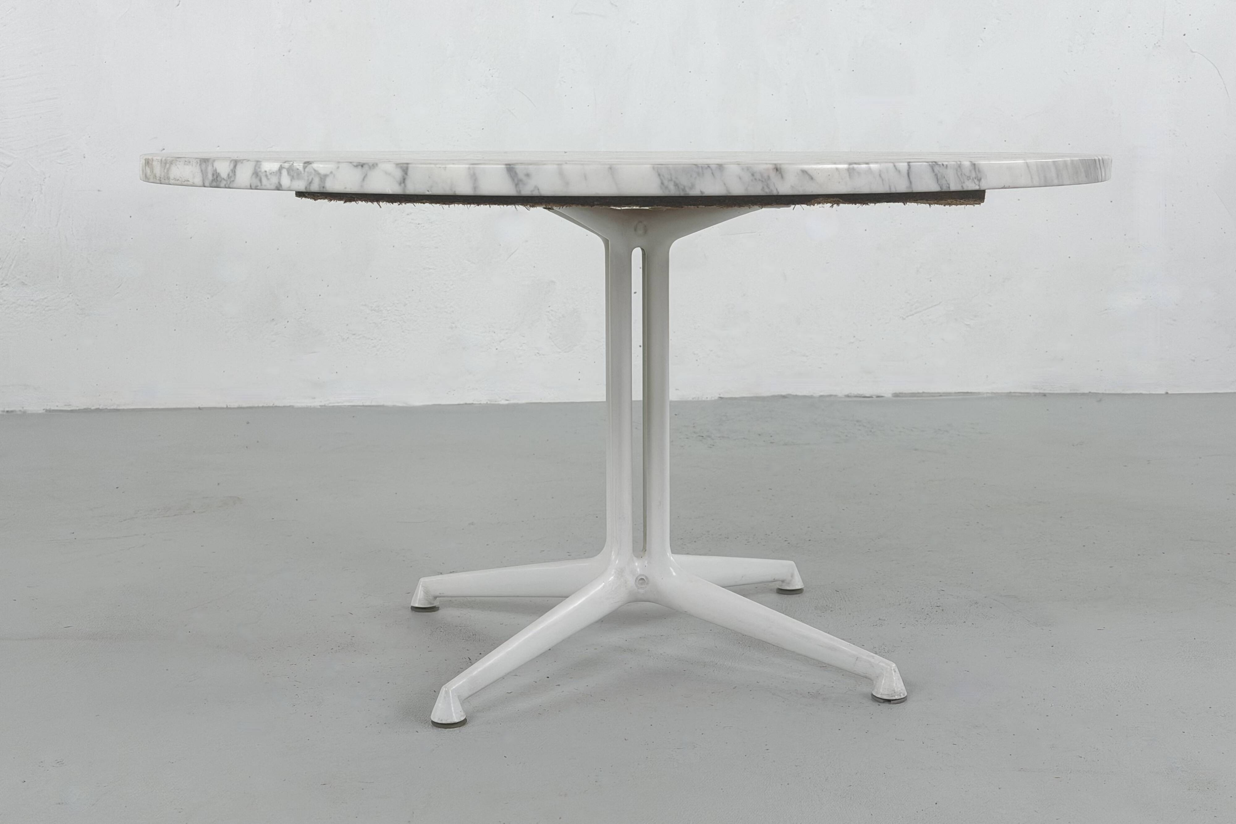 Lafonda coffee table by Charles and Ray Eames for Herman Miller - 1970s