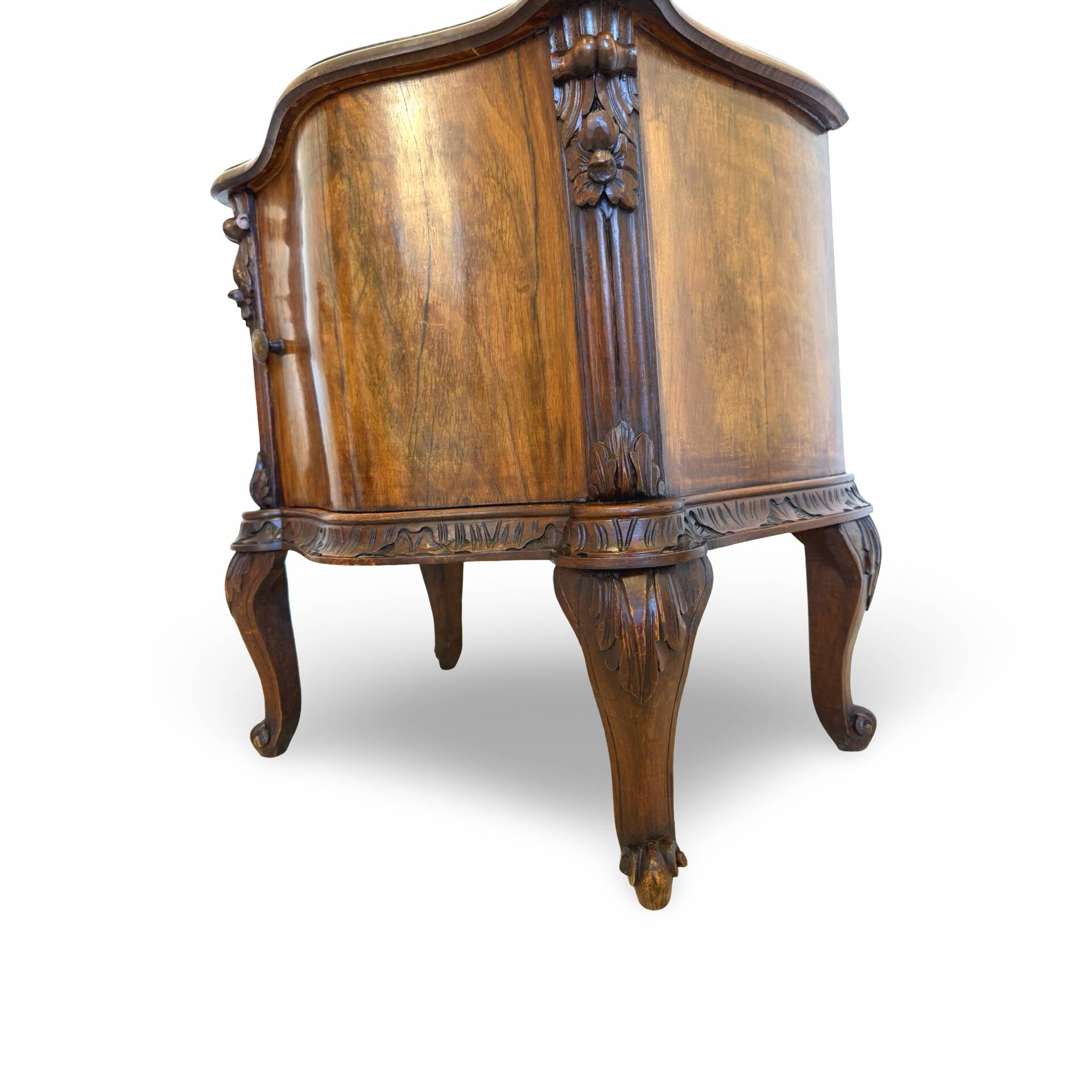 serpentine nightstands in walnut Art Deco