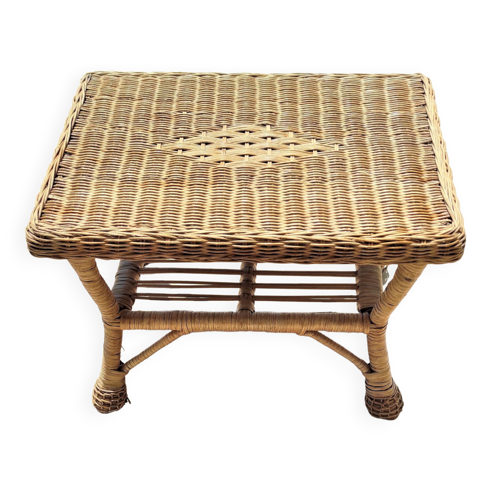Small rattan coffee table rectangular shape