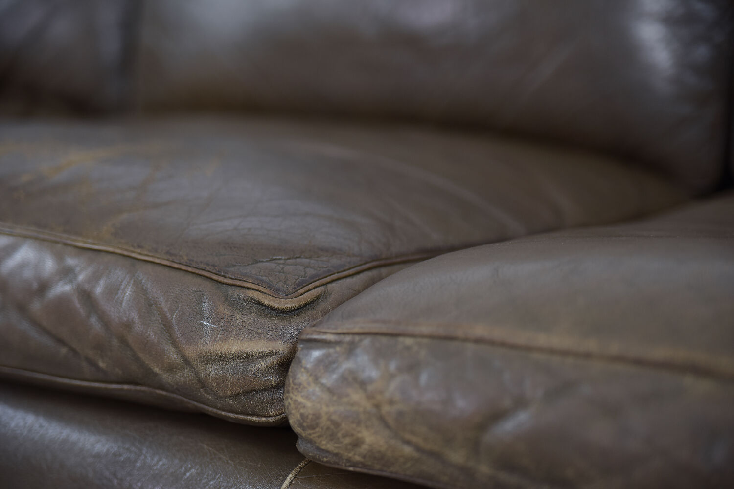 Mid-Century Modern Vintage Leather Cromwell Sofa by Arne Norell, 1960s