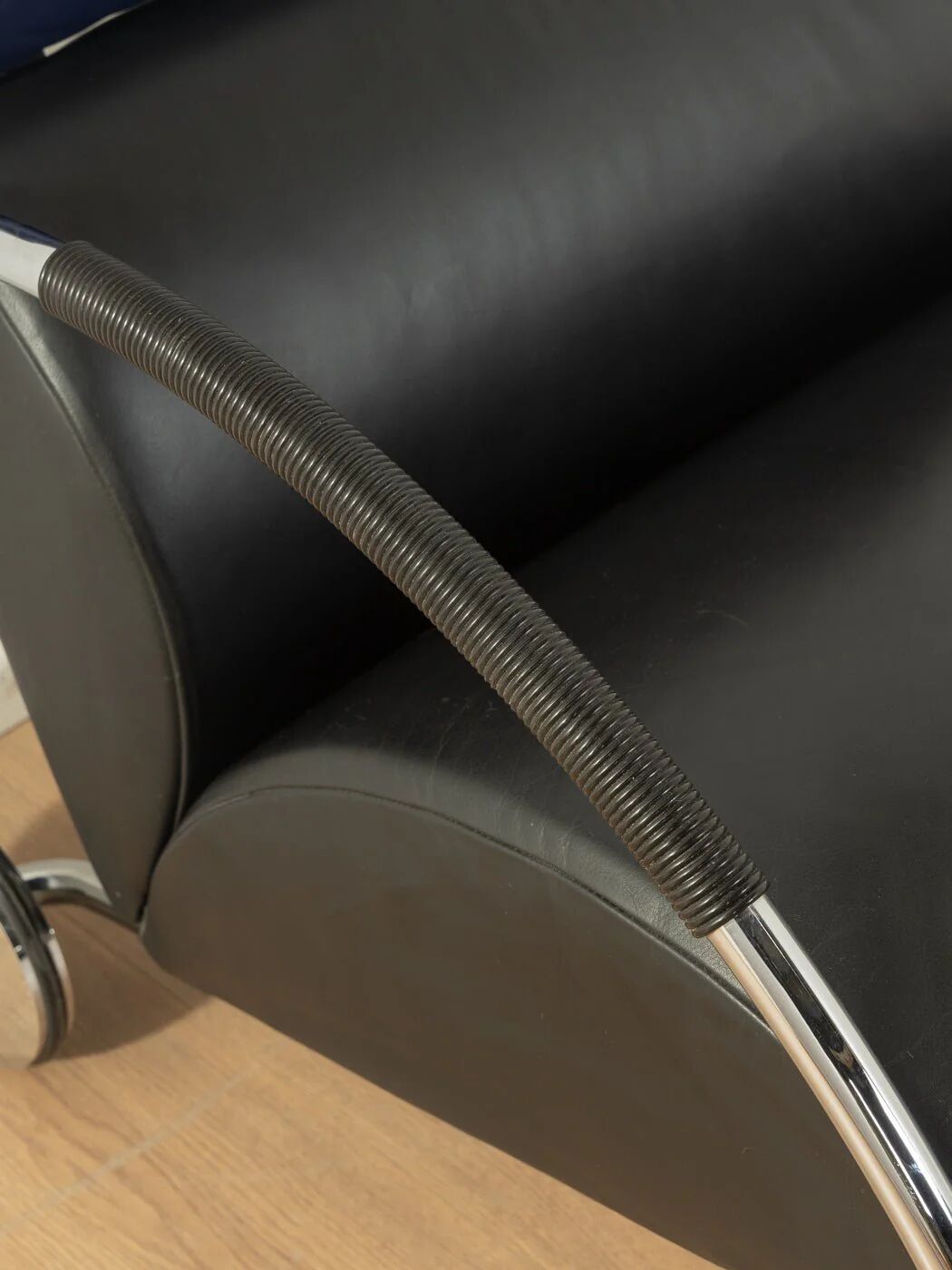 Zyklus chair, peter maly, cor