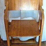 High chair for sturdy and very handy children